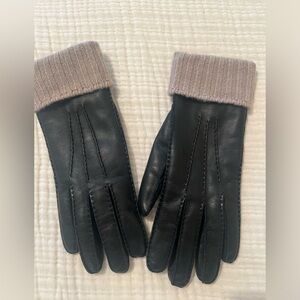 HERMES - Authentic Vintage Leather & Cashmere gloves